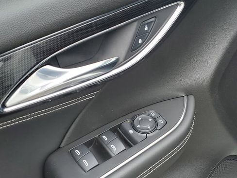 Certified 2023 Buick Envision Preferred FWD image 21