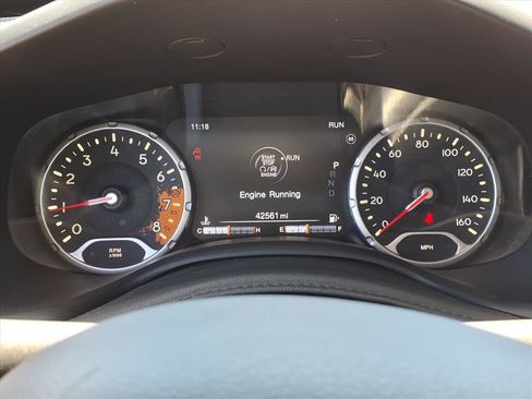Used 2016 Jeep Renegade Trailhawk w/ Premium Trailhawk Package AWD/4WD image 26