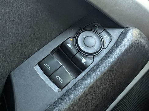 Used 2019 Chevrolet Camaro LT RWD image 22