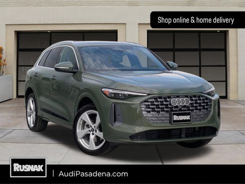 Used 2025 Audi Q5 Premium Plus w/ Premium Plus AWD/4WD image 1