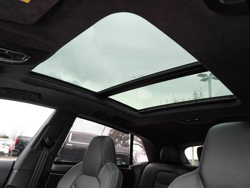 Used 2024 Audi RS Q8 image 29