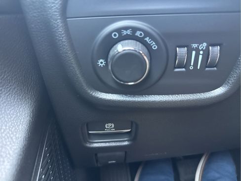 New 2026 Jeep Grand Cherokee Laredo X RWD image 27