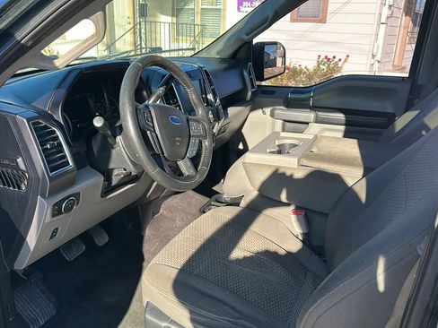 Used 2016 Ford F150 XLT w/ Equipment Group 302A Luxury image 14