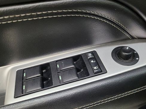 Used 2014 Jeep Compass Latitude w/ Sun/Sound Group AWD/4WD image 27