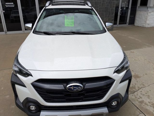 Used 2024 Subaru Outback Touring XT AWD/4WD image 4