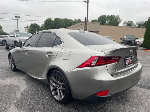 Used 2015 Lexus IS 250 w/ F-Sport Package RWD image 10