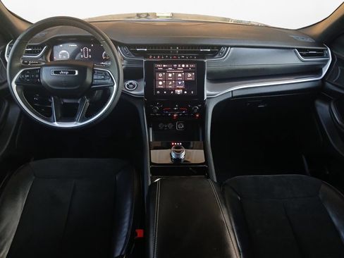 Used 2023 Jeep Grand Cherokee L Laredo RWD image 20
