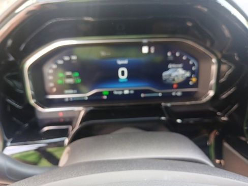 Used 2022 Chevrolet Silverado 1500 High Country w/ High Country Premium Package image 64