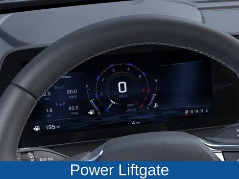 New 2026 Chevrolet Traverse Z71 image 18