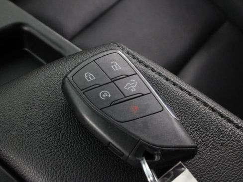 Used 2026 GMC Sierra 1500 SLT AWD/4WD image 29