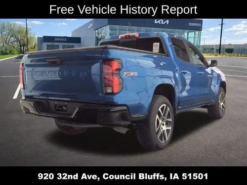 Used 2023 Chevrolet Colorado Z71 w/ Z71 Convenience Package 2 AWD/4WD image 5