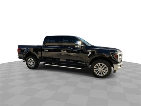 Used 2024 Ford F150 Lariat w/ Tow/Haul Package image 17