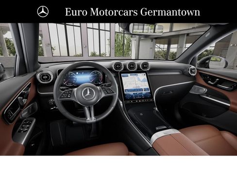 New 2027 Mercedes-Benz GLC 300 4MATIC image 3