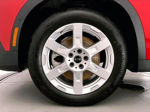 Certified 2025 MINI Cooper Countryman S w/ Comfort Package Max image 8