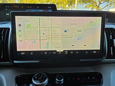 New 2026 Ford Expedition Active image 11