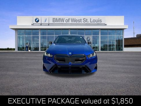 New 2026 BMW M5 Base w/ Carbon Package image 3