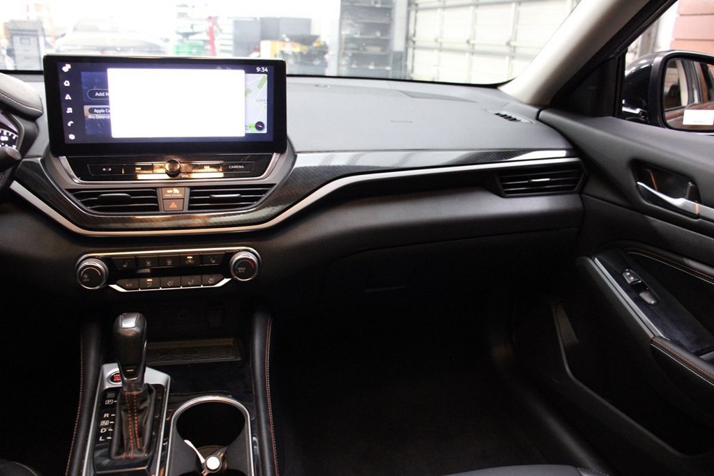 Used 2023 Nissan Altima 2.5 SR w/ SR Premium Package FWD image 19
