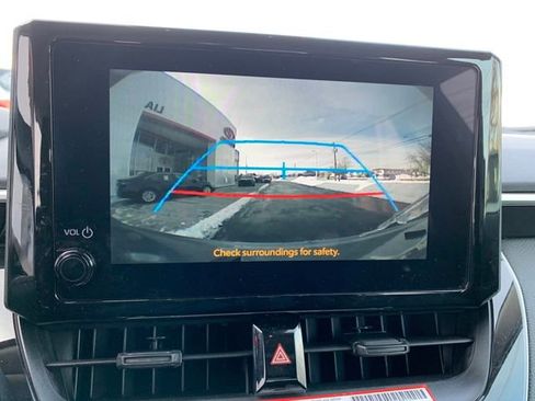 Certified 2025 Toyota Corolla LE image 23