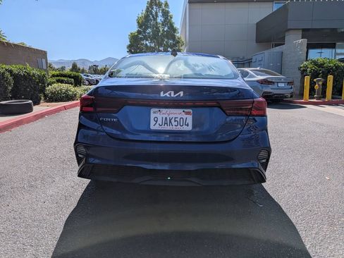 Used 2023 Kia Forte LXS FWD image 7