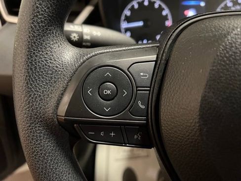 Used 2024 Toyota Corolla LE image 29