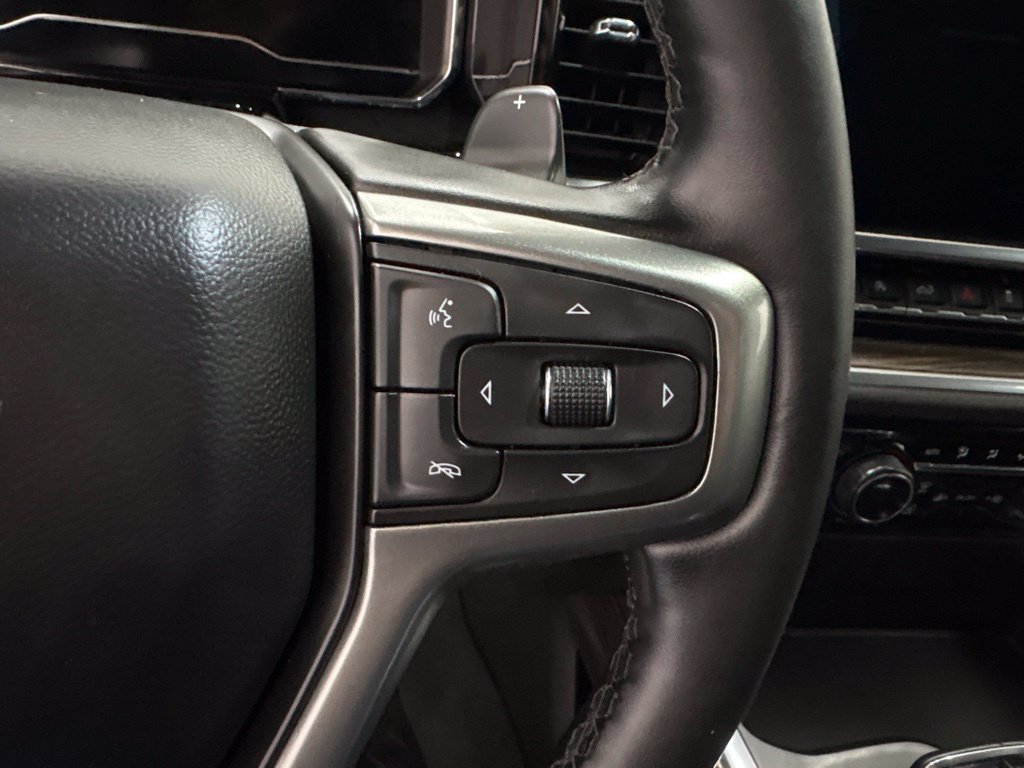 Used 2023 Chevrolet Silverado 1500 RST AWD/4WD image 27