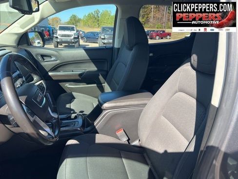 Used 2018 GMC Canyon SLE w/ SLE Convenience Package image 13