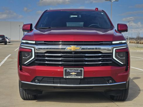 New 2026 Chevrolet Suburban LT w/ Comfort Package RWD image 6