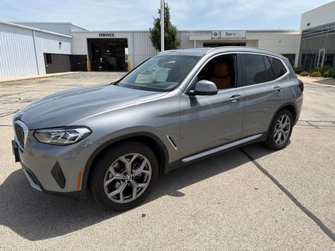 Used 2024 BMW X3 xDrive30i w/ Premium Package w/ZPA AWD/4WD image 2
