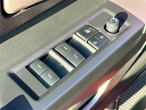 Used 2025 Toyota Tundra SR5 image 17