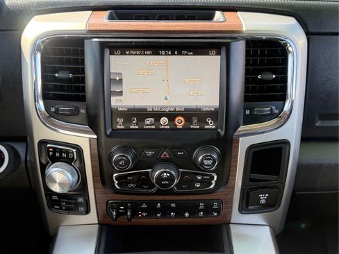 Used 2015 RAM 1500 Laramie w/ Convenience Group AWD/4WD image 21