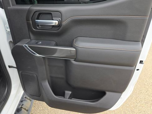 Used 2021 GMC Sierra 1500 AT4 w/ AT4 Value Package AWD/4WD image 26