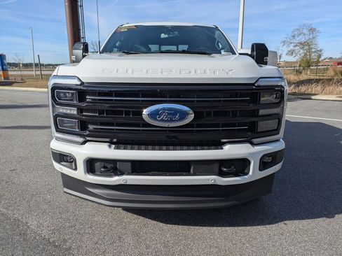 New 2026 Ford F250 Platinum image 9