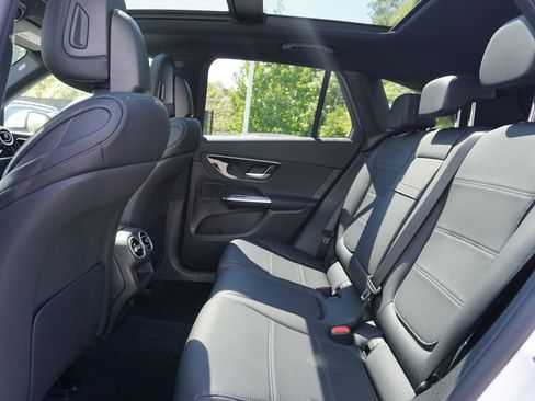 Certified 2025 Mercedes-Benz GLC 300 4MATIC image 22