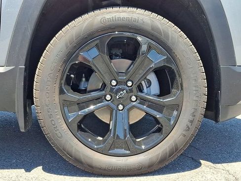 Certified 2026 Chevrolet Equinox LT w/ Midnight Edition AWD/4WD image 8