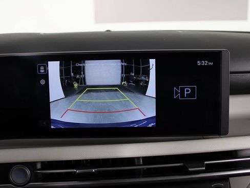 Certified 2026 Hyundai Tucson SE FWD image 28