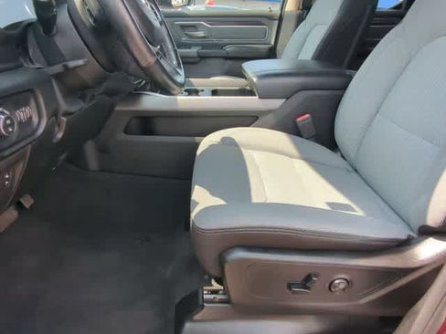 Certified 2019 RAM 1500 Big Horn AWD/4WD image 16