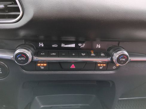 Certified 2025 MAZDA CX-30 AWD 2.5 S w/ Preferred Package image 24