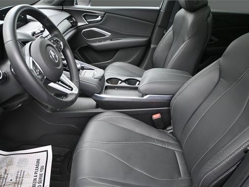 Certified 2025 Acura RDX SH-AWD image 9