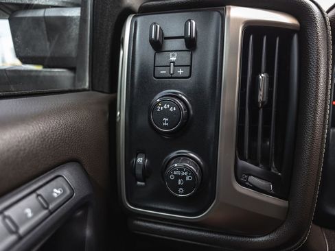 Used 2018 GMC Sierra 3500 Denali w/ Duramax Plus Package AWD/4WD image 21