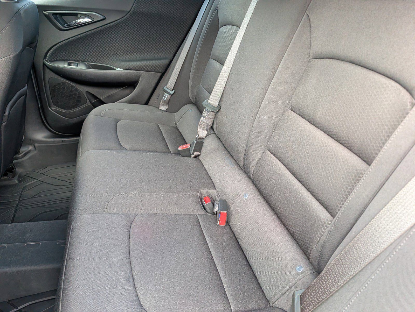 Used 2025 Chevrolet Malibu RS FWD image 19