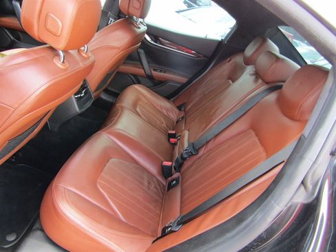 Used 2014 Maserati Ghibli S Q4 image 8