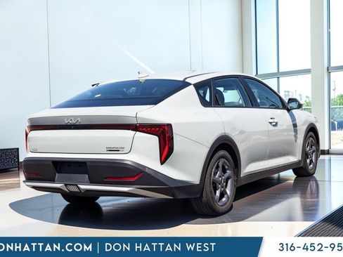 Used 2025 Kia K4 FWD image 22