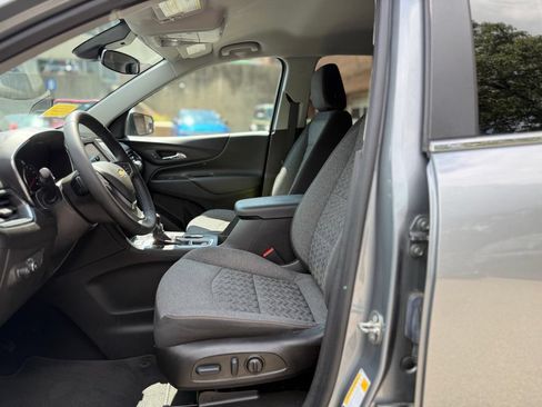 Used 2023 Chevrolet Equinox LT AWD/4WD image 13