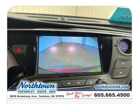 Used 2018 Buick Envision Premium image 21