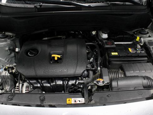 Used 2024 Kia Seltos S AWD/4WD image 18