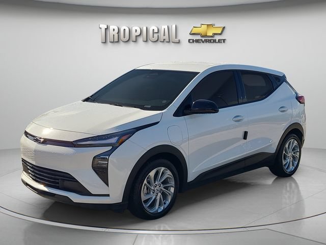 New 2027 Chevrolet Bolt LT FWD image 1