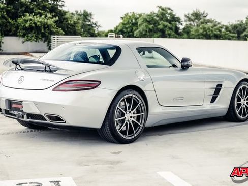 Used 2011 Mercedes-Benz SLS AMG Coupe image 79