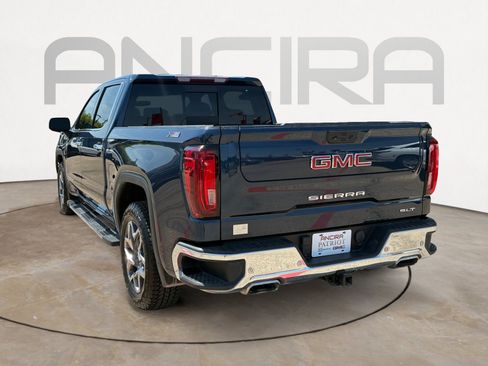 Used 2022 GMC Sierra 1500 SLT AWD/4WD image 8