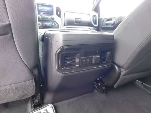 Used 2021 Chevrolet Silverado 1500 RST image 13