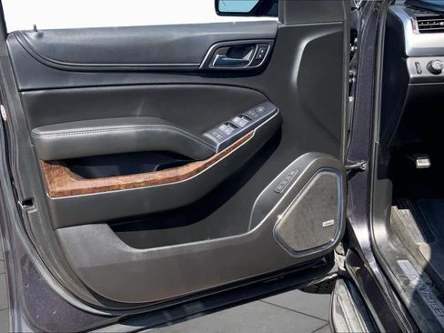 Used 2018 Chevrolet Tahoe LT RWD image 22